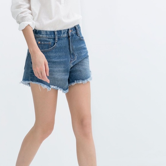 ♦️SOLD♦️SOLD♦️Zara high waist - Picture 2 of 5